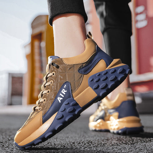 أحذية رياضية وترفيهية ذات منصة مضادة للانزلاق 